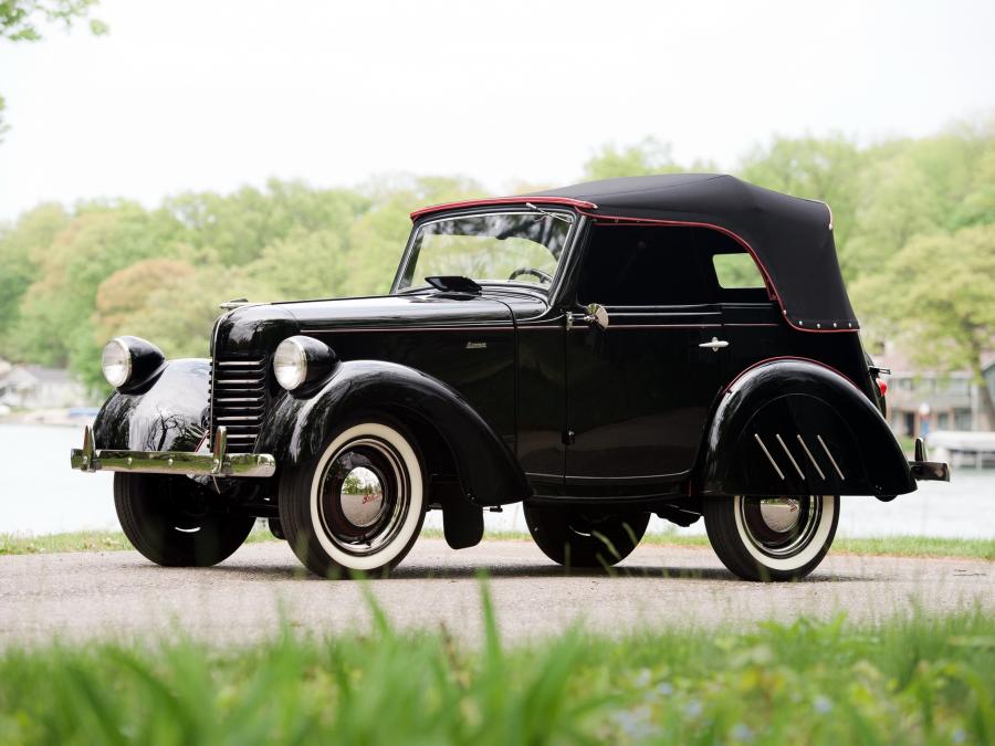  American Bantam Model 65 Riviera Convertible Coupe 1941 года  (фото 1 из 5)
